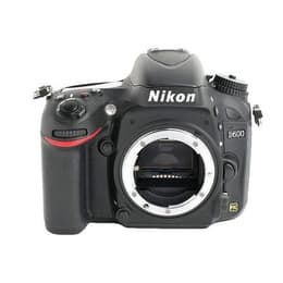 Nikon D60 - Zwart + Nikon AF-S DX Nikkor 18-55mm f/3.5-5.6G VR + AF-S DX Nikkor 55-200mm f/4-5.6G VR f/3.5-5.6 + f/4-5.6