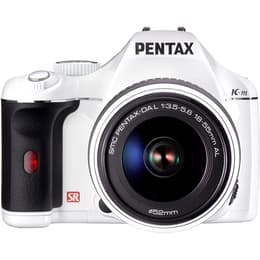 Reflex K-M - Wit + Panasonic Pentax SMC Pentax-DA L 18-55mm F3.5-5.6 AL + Pentax SMC Pentax DA 50-200mm f/4-5.6 ED WR f/3.5-5.6 + f/4-5.6