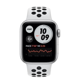Apple Watch (Series 7) 2021 GPS + Cellular 41 mm - Aluminium Wit - Sportbandje van Nike Zwart/Wit