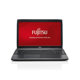 Fujitsu LifeBook A544 15" Core i3 2.4 GHz - SSD 256 GB - 8GB AZERTY - Frans