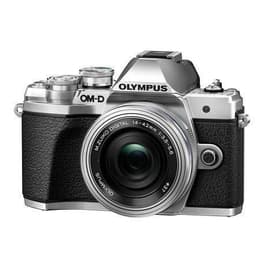 Hybride camera Olympus OM-D E-M10 Mark II - Zilver/Zwart + lens Olympus M.Zuiko Digital ED 14-42mm f/3.5-5.6 EZ