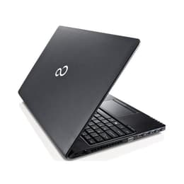 Fujitsu LifeBook E549 14" Core i5 1.6 GHz - SSD 256 GB - 8GB AZERTY - Frans