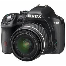 Reflex K-50 - Zwart + Pentax SMC DAL 50-200mm f/4-5.6 f/4-5.6