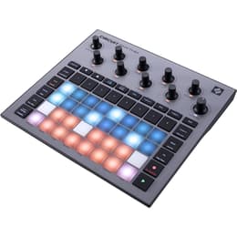 Novation Circuit Rhythm Audio accessoires