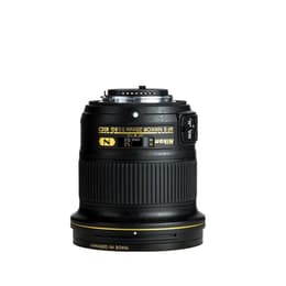 Lens Nikon F 20 mm f/1.8