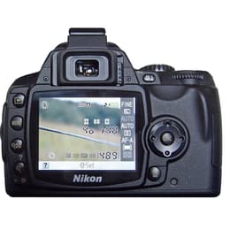 Spiegelreflexcamera - Nikon D40 Zwart + Lens Nikon AF-S DX Nikkor 27-82.5mm f/3.5-5.6G ED II