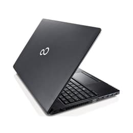 Fujitsu LifeBook E449 14" Core i5 1.6 GHz - SSD 256 GB - 8GB AZERTY - Frans