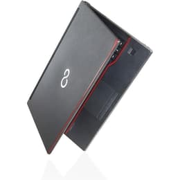 Fujitsu LifeBook E546 14" Core i3 2.3 GHz - SSD 256 GB - 16GB QWERTZ - Duits