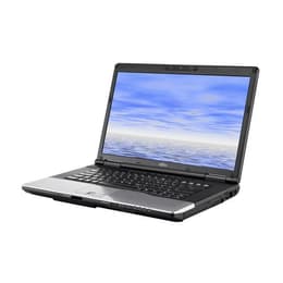 Fujitsu LifeBook E752 15" Core i5 2.6 GHz - HDD 500 GB - 4GB AZERTY - Frans