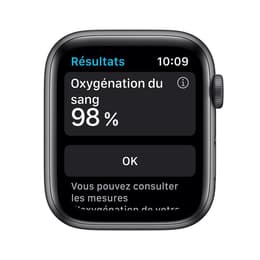 Apple Watch (Series 6) 2020 GPS + Cellular 44 mm - Aluminium Spacegrijs - Geweven sportbandje van Nike Zwart