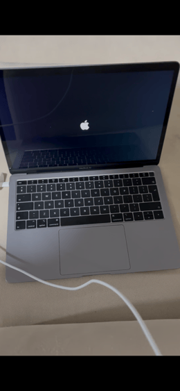 MacBook Air 13
