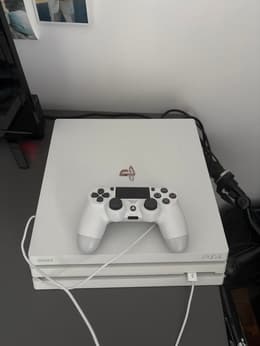 PlayStation 4 Pro 1000GB - Zwart | Back Market