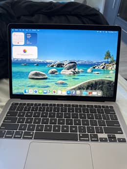 MacBook Air 13