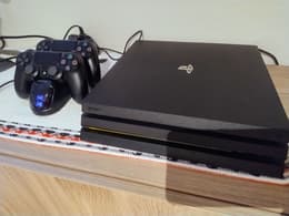 PlayStation 4 Pro 1000GB - Wit | Back Market