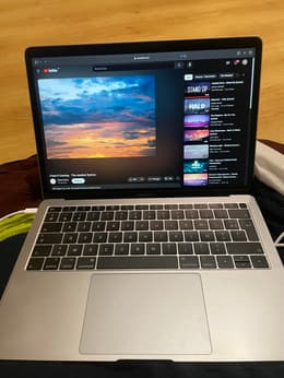 MacBook Air 13
