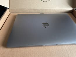 MacBook Pro 13