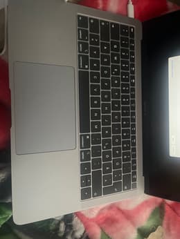 MacBook Air 13