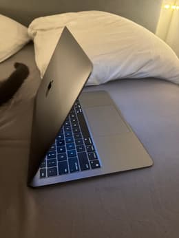 MacBook Air 13