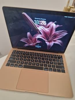 MacBook Air 13